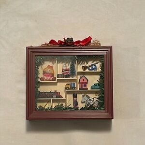 Vintage Enesco Wind Up Musical Christmas Box Ornament/Display